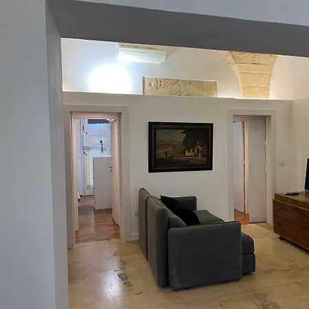 Li Turnisi Apartment Lecce Exterior photo