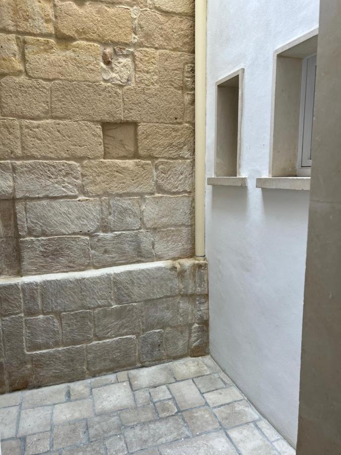 Li Turnisi Apartment Lecce Exterior photo