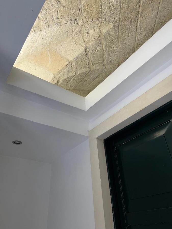 Li Turnisi Apartment Lecce Exterior photo